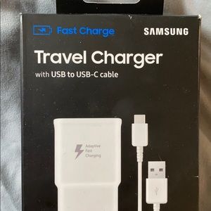 NWT Samsung Charger